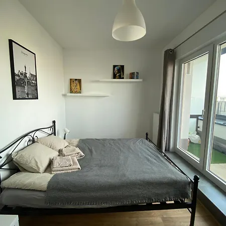 アパート Top Floor 2 Bedroom Narwik Bemowo